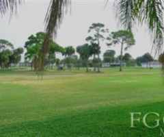 201006832_082-300x199